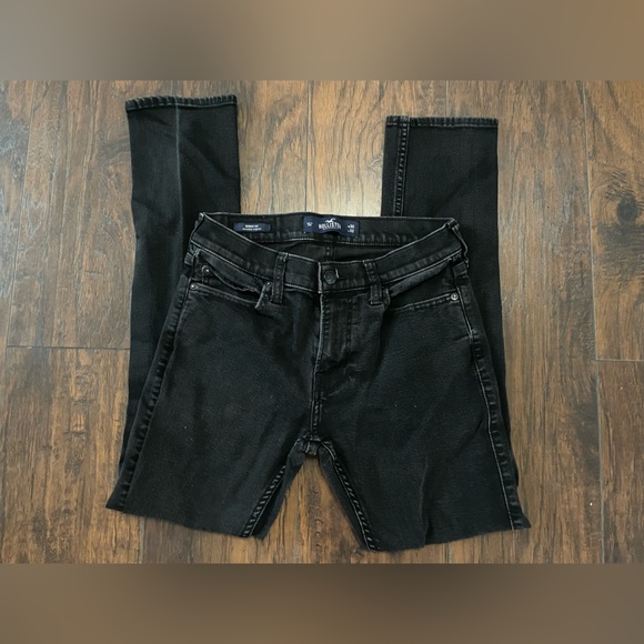 Hollister Denim - Hollister skinny fit advanced stretch jeans. Black 30W